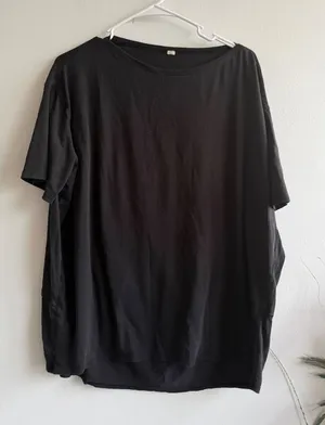 Lululemon Womens Black Oversized Short Sleeve‎ Tee Back Seam Detail Sz 10 thumbnail 1