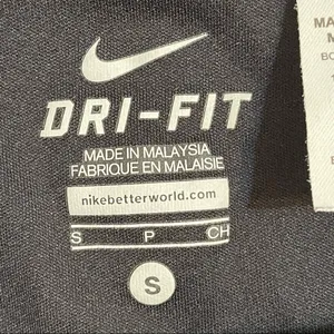 Nike Women’s Athletic Shorts thumbnail 9