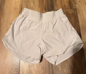 Lululemon Hotty Hot Shorts 4" thumbnail 1