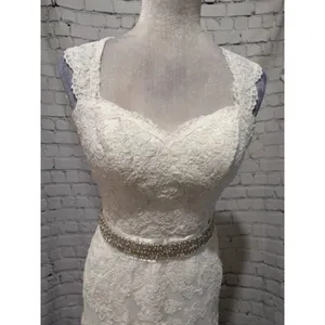 NWT David’s Bridal Ivory Cap Sleeve Lace Trumpet Wedding Dress Size 2 - $599 thumbnail 2