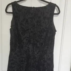 Ralph Lauren Black velvet/Lace Dress Size 10 thumbnail 3