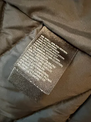 The North Face Women's Black Quilted Puffer Jacket Size Medium - C27-140 thumbnail 6
