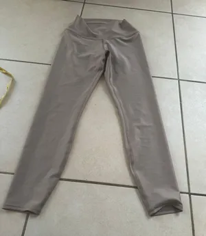 Alo Highwaist Airlift Legging thumbnail 3