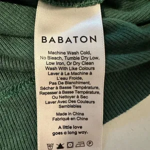Babaton Aritzia Womens Small Forest Green Ribbed Long Sleeve Crew Neck Top thumbnail 4