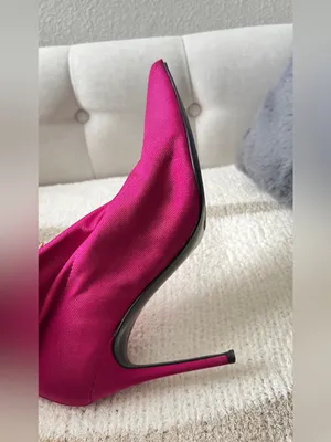 GUESS Fuschia Booties size 10 thumbnail 6