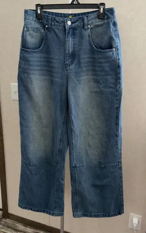 High-Rise Wide-Leg Women's Jeans in Faded Blue thumbnail 1