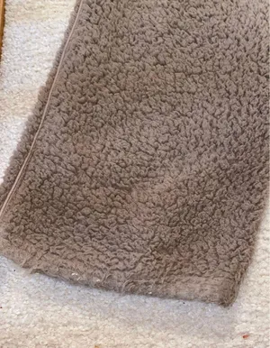 SKIMS Teddy Fleece Pants thumbnail 6