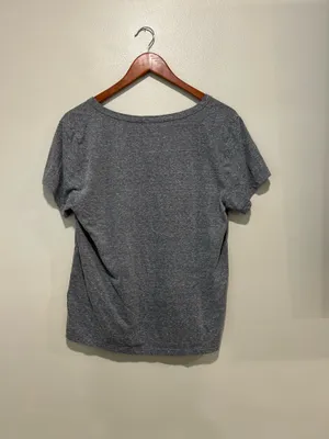 Urban outfitters medium vneck  thumbnail 5
