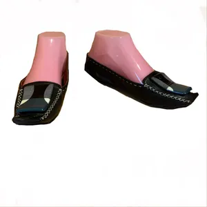Marc Jacobs Black Leather Driving Loafer Shoes With Teal & Cream Decor (36.5) thumbnail 8