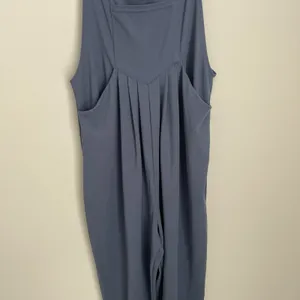 Halara Size M Blue Gray Overall Jogger Jumpsuit One Piece Stretch thumbnail 2