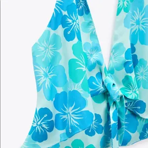 Zara Floral PRINT SATIN EFFECT Halter Cropped Top w/Ties @ Neck & Front Blue New thumbnail 4