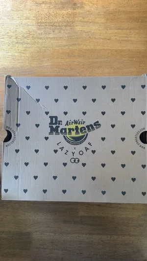 Pink Dr. Martens Boots with heart shaped buckles thumbnail 6