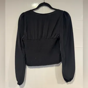 Abercrombie‎ and Fitch black corset puff sleeve crop top thumbnail 4