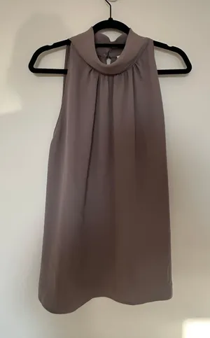 Aritzia Vitae Blouse thumbnail 1
