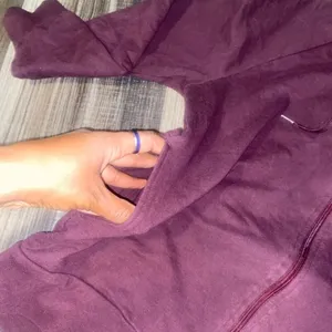 Victoria secret hoodie thumbnail 8