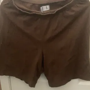 FINAL MARKDOWN Old navy shorts xxl thumbnail 1