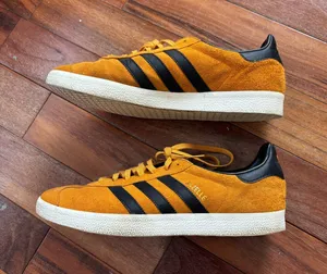 adidas gazelle men’s sneakers thumbnail 1