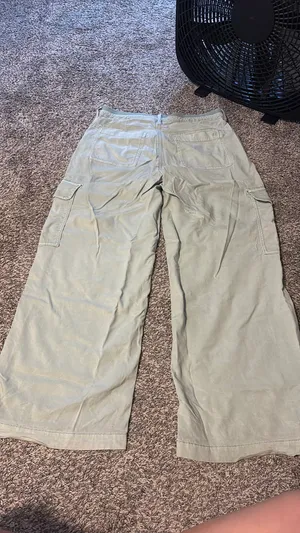 American Eagle Dreamy Drape Wide-Leg Cargo Pants thumbnail 2