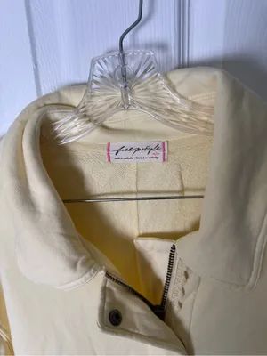 Free People Alexa Sweatshirt in Flan Butter Yellow M thumbnail 7