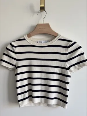 Zara Women’s L Cream Navy Striped Knit Cropped Short Sleeve Top Coastal thumbnail 2