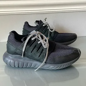 Adidas Tubular Radial Sneakers Men’s 6 Women’s 7-7.5 thumbnail 3