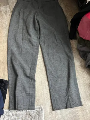 Babaton size 0 dress pants thumbnail 3