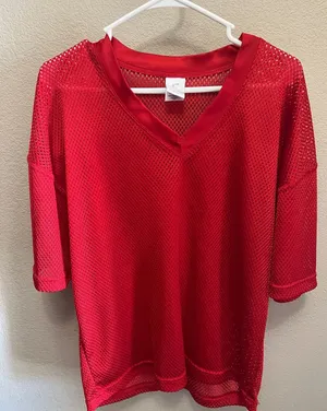 Women's Red Mesh V thumbnail 1