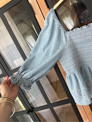 American Eagle babydoll top Denim Smocked Peplum square Puff Sleeve Embroidered thumbnail 6