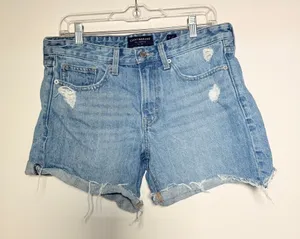 Lucky Brand Light Blue Distressed Denim Shorts Sz 6/28 thumbnail 1