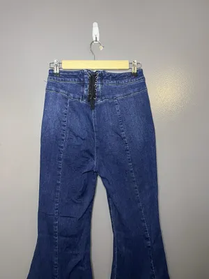 We The Free Curvy Flare Jeans Womens 27 High Rise Medium Wash Blue Frayed Denim thumbnail 5