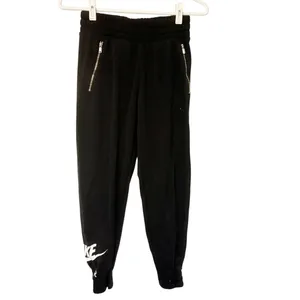 Nike Size XS DM1773-010 Women Sportswear Black‎ Fleece Training Pant thumbnail 2