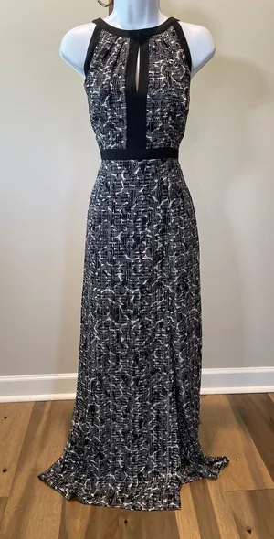 White House Black Market Chiffon Maxi Dress Size 4 Black White thumbnail 1