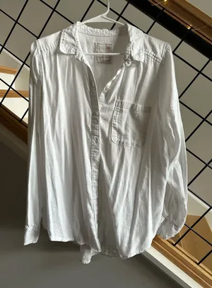 White Button Down Size L thumbnail 1