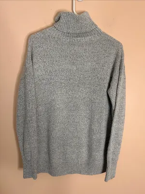 SHEIN Men's Light Gray Turtleneck Sweater thumbnail 4