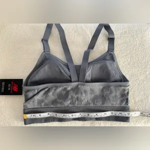 New Balance Medium Impact Sports Bra Color Gunmetal Size XL thumbnail 4