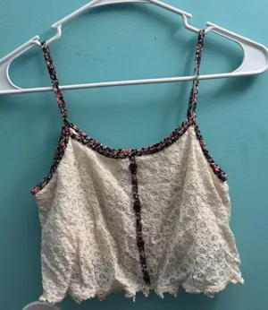 Crop top thumbnail 1