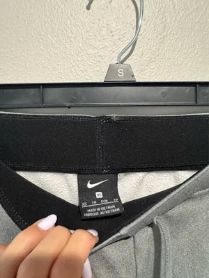 Nike Sweatpants thumbnail 3