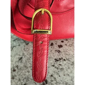 Vintage Burberrys Red Leather Shoulder Bag Crossbody Embossed Logo Crest Rare thumbnail 4