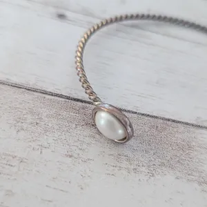 Vintage Bracelet with Faux Pearls - Heavy Tarnish/Discoloration thumbnail 4