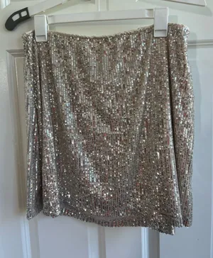 Old Navy Sequin Mini Skirt thumbnail 1