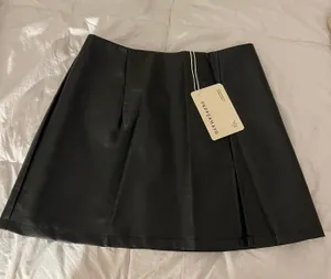 Peppermayo Leather mini skirt thumbnail 1