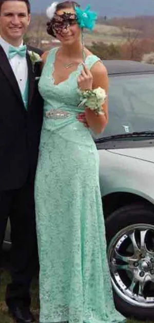 Mint Green Prom Dress Size 4 thumbnail 1
