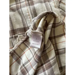 Dizzy Lizzy Plaid Flannel Button Down Shirt Large Cream thumbnail 5