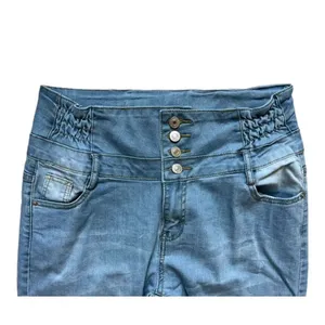 NWT Womens Color 3 Collections Plus High Waisted Light Rinse Skinny Jeans - XXL thumbnail 2