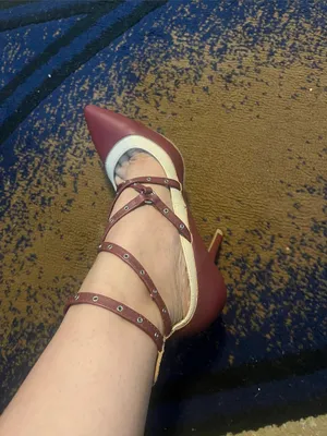 Charlotte Russe Burgundy and Cream Pointed Strappy heels thumbnail 4