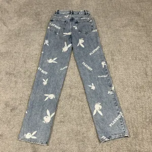Playboy By PacSun Boyfriend Jeans Womens 23 X 32 Light Wash Bunny Denim thumbnail 5