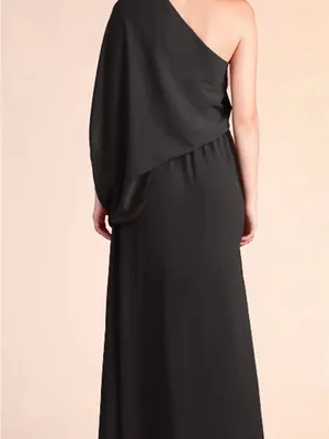 Tyche Black One-Shoulder Maxi Dress with Side Slit thumbnail 2