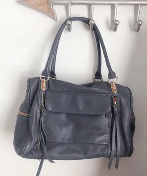 ✨Large Handbag✨ Gray thumbnail 1