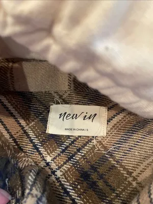 Plaid Hooded Button-Front shirt in Brown tattered look thumbnail 4