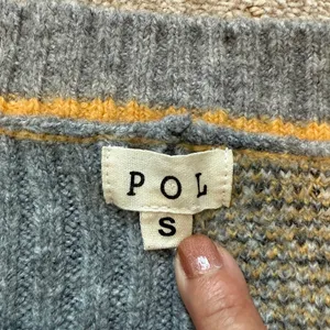 Pol gray/gold pullover plaid sweater sz S thumbnail 2